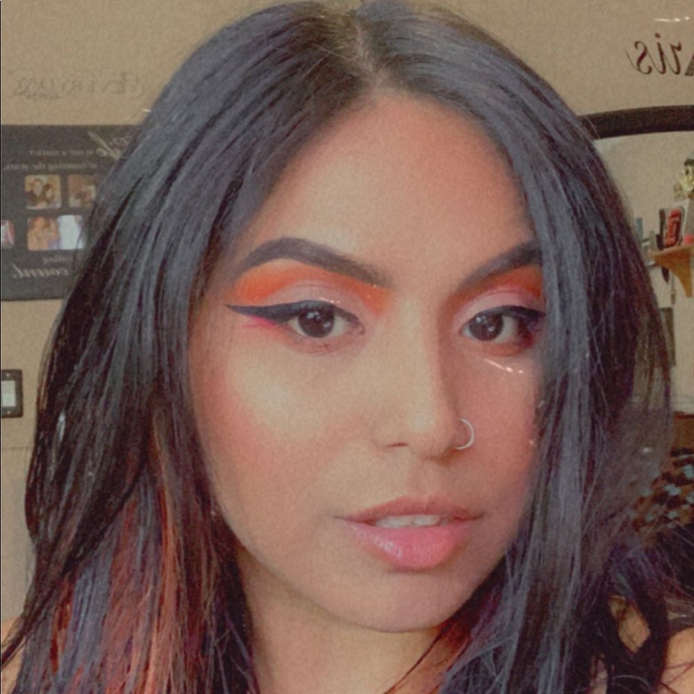 Meet your Posher, Heidi